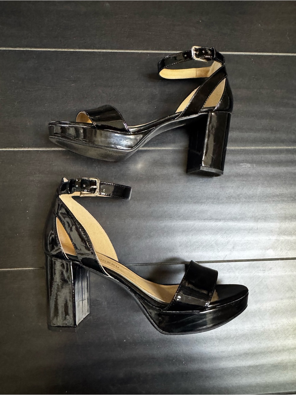 CL by Laundry Women Black Patent Platform Block Heels shoes size 8